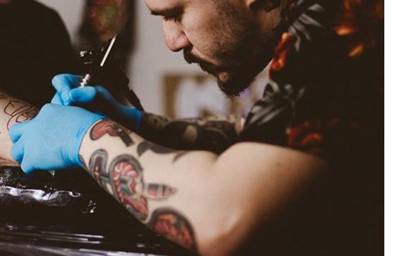 Europese norm veilige PMU en tatoeage