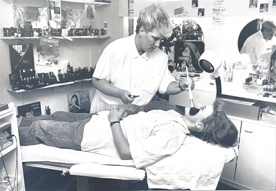 Van oude stoel tot begrip in Heerenveen: 46 jaar passie voor het schoonheidsvak