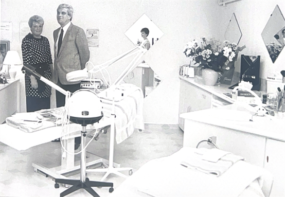 Van oude stoel tot begrip in Heerenveen: 46 jaar passie voor het schoonheidsvak 3